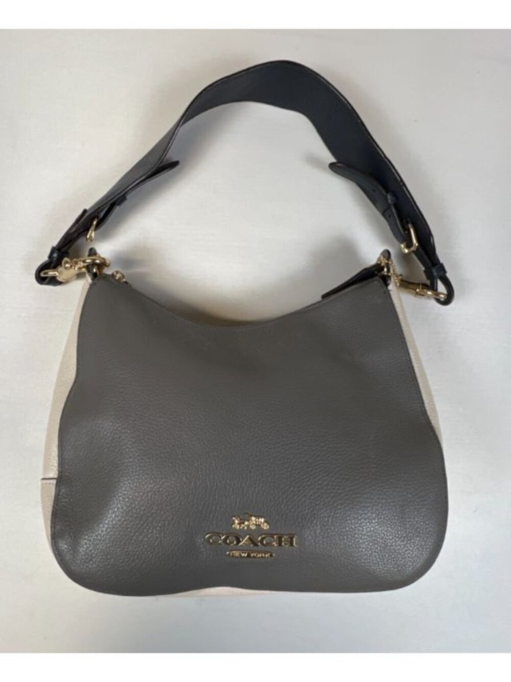 Coach Jes Hobo Colorblock Shoulder Bag F76697 Pebbled Leather Gray & White